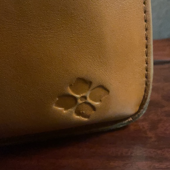 Patricia Nash Crossbody Bag - Picture 5 of 11